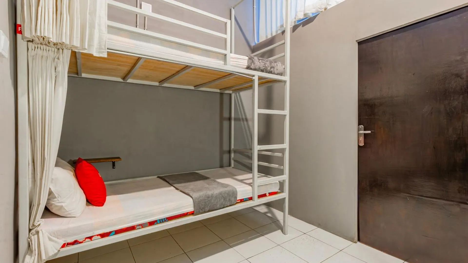 **** Hotel Collection O Seminyak Near Seminyak Beach Formerly De Shabach Indonesia